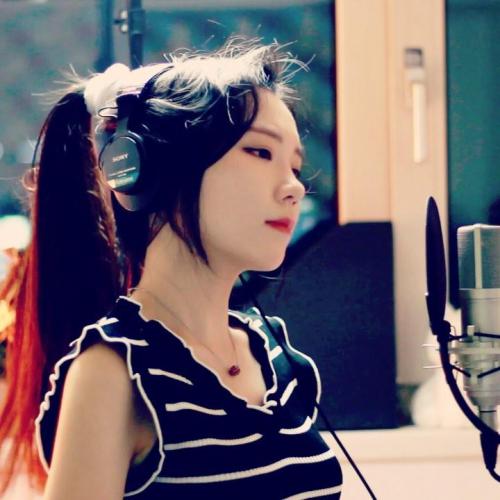 New video tomorrow! ?? #everyfriday ?