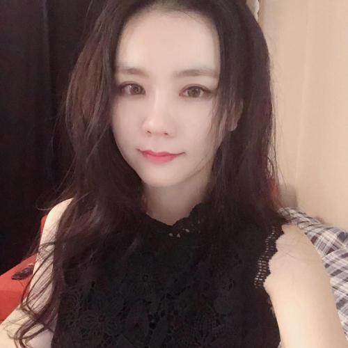 How was your hot summer vacation? ?❤️ 다들휴가다녀오셨나요? #gardeners ? #sohot #hopeyouhaveagreatday ⭐️