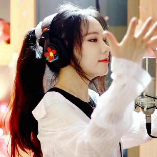 I'm gonna post a new video on YouTube tomorrow❤️ #everyfriday ?