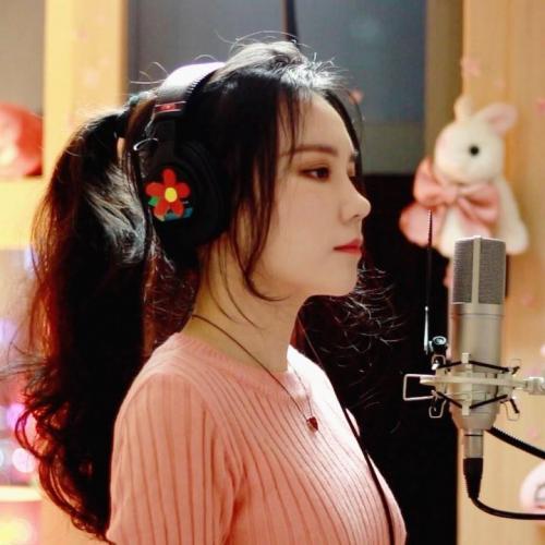 New video tomorrow❤️ 우리 내일 만나요?#gardeners ? #thankyounext #arianagrande #cover