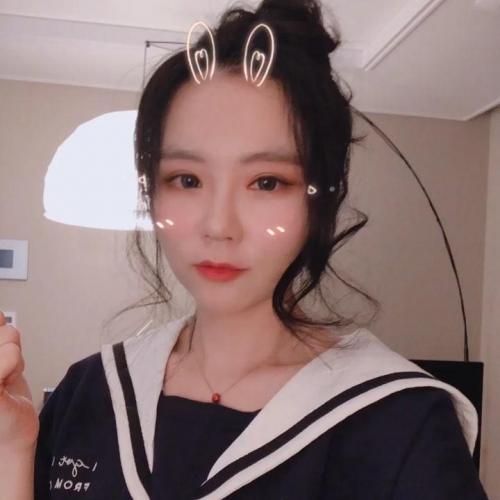 Are you having a great day? chu~chu❤️ 오늘도 내일도 힘내세요 츄츄? #gardeners ? #미세먼지 조심