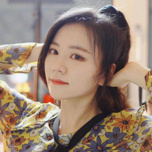 New video TOMORROW!☺️? #everyfriday ?❤️