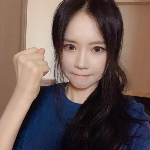 I got cold as soon as I finished working on my album. I think all of my energy on it... please wait for my cover next week. during the time, I would fully get rest and let you guys listen to my video?