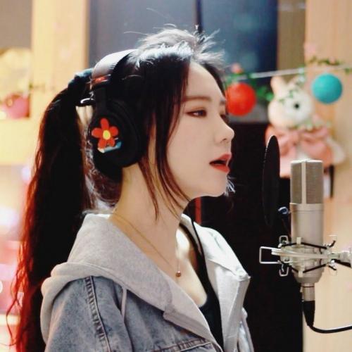 ?New video tomorrow? 내일봐요!（╹◡╹）