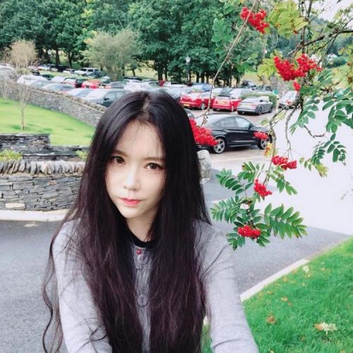 Verified ?Can't believe it has been 8 years since I started working on my Youtube. My heart goes out to you for all the support you have given to me for all these years. Thank you❤️